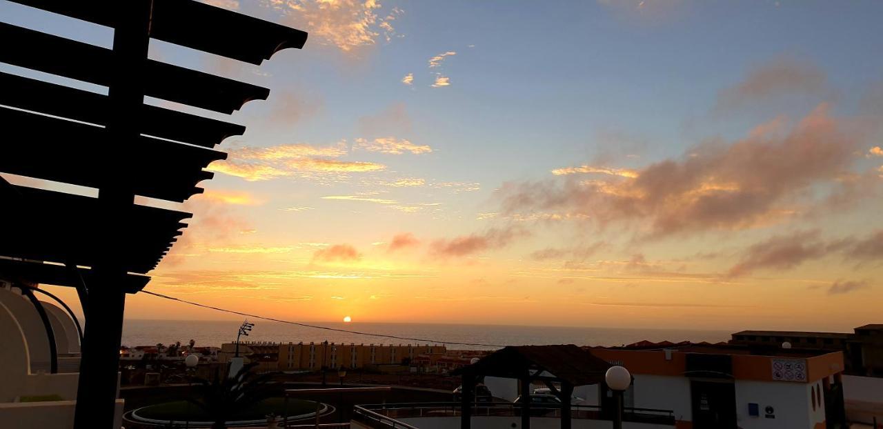 Amaya Ocean View Apartment Costa De Antigua Exterior photo